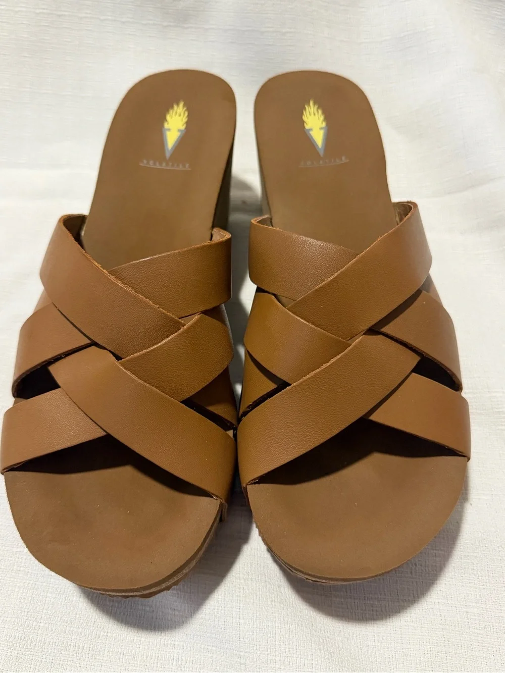 Volatile beachy formal